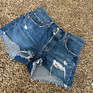 Levi’s 501 shorts